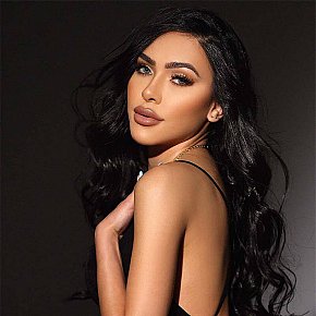 Madison Completamente Naturale escort in London offers Girlfriend Experience (GFE) services