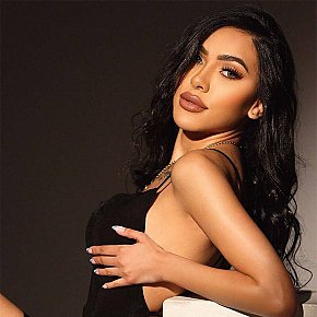 Madison Completamente Naturale escort in London offers Girlfriend Experience (GFE) services