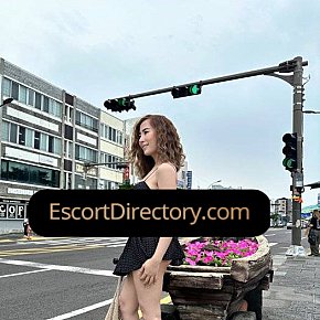 Sunghee Vip Escort escort in Mumbai offers Cum on Face services