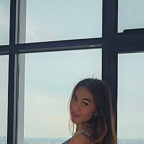 Teena Pequeña Y Delgada escort in Bangkok offers Beso francés
 services