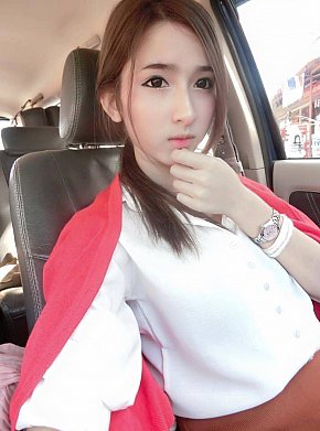 Ugya Sin Operar escort in Bangkok offers Experiencia de Novia (GFE)
 services