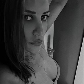 Maya-Zoe Sportivă escort in Nuremberg offers Handjob services