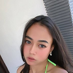 Zeevanya-Audy escort in Kuta Bali offers French Kissing services