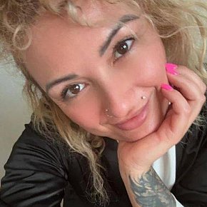 Dilara Vip Escort escort in Emmenbrücke offers Lingerie services