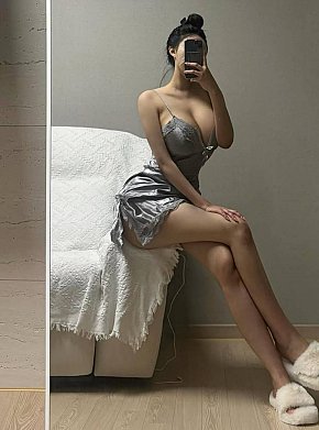 Jane Super Busty
 escort in Doha offers Kissing services