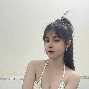 Anna escort in Singapore City offers Cum on Face services