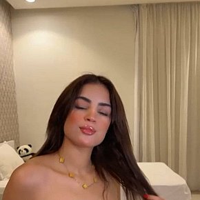 Sakina escort in Riyadh offers Full Body Sensual Massage services