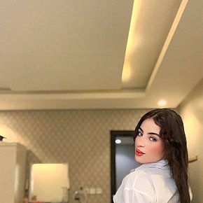 Sakina escort in Riyadh offers Full Body Sensual Massage services