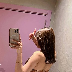 Sakina escort in Riyadh offers Full Body Sensual Massage services