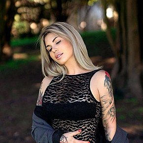 Lunna-Hot escort in Berlin offers Massagem próstatica services