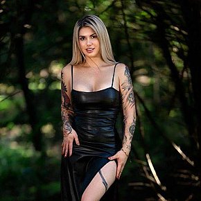 Lunna-Hot escort in Berlin offers Massagem próstatica services