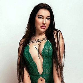 Divinne escort in Berlin offers Eier lecken services