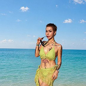 Hanna escort in Abu Dhabi