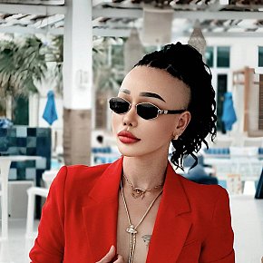Hanna escort in Abu Dhabi