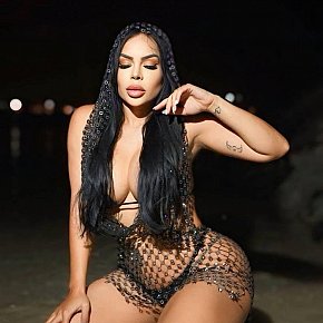 Manu Tetas Enormes escort in Dubai offers Mamada con condón
 services