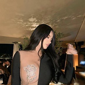 Alina Super-forte Di Seno escort in Dubai offers Pompino con preservativo services