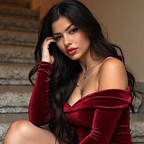 Bravo College Girl
 escort in London offers Blowjob without Condom services