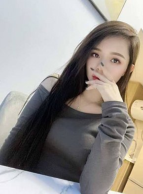 kiki Vip Escort escort in Guangzhou offers Intimmassage services
