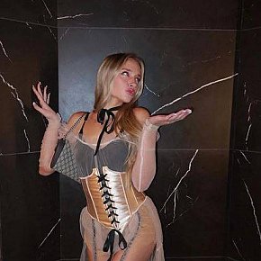 Lisa-Angel escort in Auckland offers 69 Position services