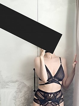 Kat-On-A-Hot-Tin-Roof