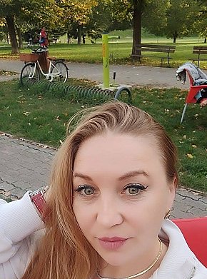 Asti Occasionale escort in Laval offers Pompino con preservativo services