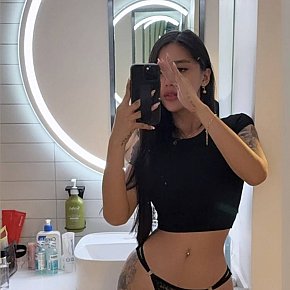 Isabella Fitness Girl escort in Bangkok offers Sărut Franţuzesc services