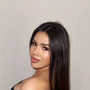 Zia Fitness Girl escort in Bangkok offers Web cam services