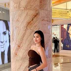 Zia Fitness Girl escort in Bangkok offers Web cam services