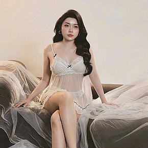 Mia escort in 