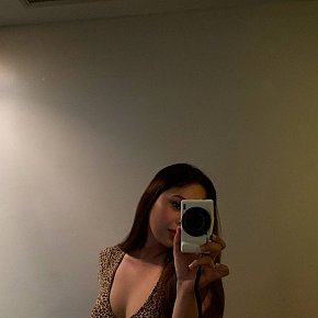 American-escort escort in Mumbai offers Experience 