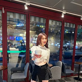 Rose escort in Singapore City