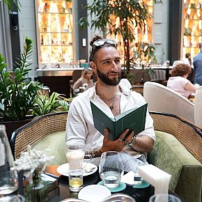 Louis Modella/Ex-modella escort in Bangkok