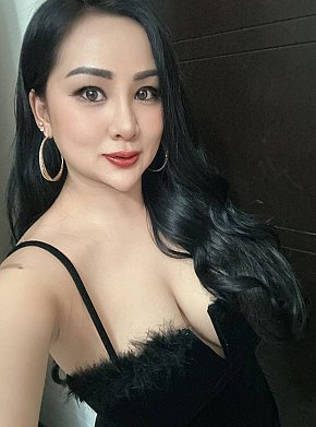 Linda escort in 