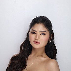 Babygirl-Miles escort in Manila offers Web cam services