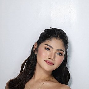 Babygirl-Miles escort in Manila offers Web cam services