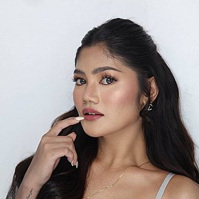 Babygirl-Miles escort in Manila offers Web cam services