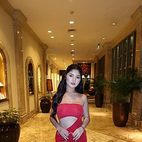Babygirl-Miles escort in Manila offers Web cam services