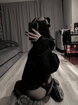 gothic-queen