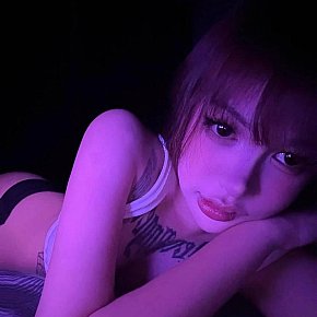 Maika escort in 