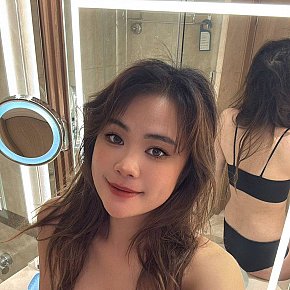 Maya escort in  offers Oral fără Prezervativ services