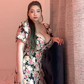 Bigtits-Truc Tetas Enormes escort in Dubai