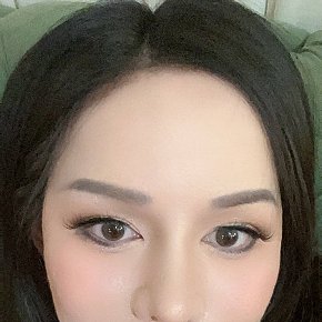 Tiffany-Model Model/Ex-Model escort in Riyadh offers Zungenanal (passiv) services