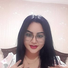 Mica Super-forte Di Seno escort in Jeddah offers Massaggio erotico services
