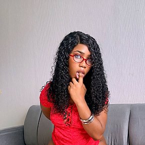 Hot girl in Kuala Lumpur offers Pompino senza preservativo
