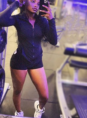 Rian-sweet-massage escort in Kampala offers Sex in Different Positions services