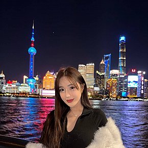 Xiu escort in Ho Chi Minh offers Experiência com garotas (GFE) services