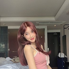 Hot girl in Makati offers Pipe sans capote