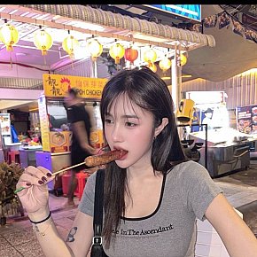 Xiu escort in Ho Chi Minh offers Experiência com garotas (GFE) services