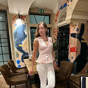 Victoria escort in Vienna