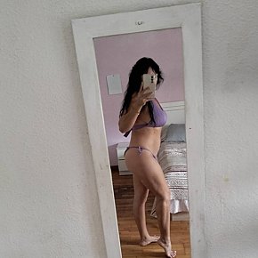 Isabel Petite
 escort in Almeria offers Cumshot on body (COB) services